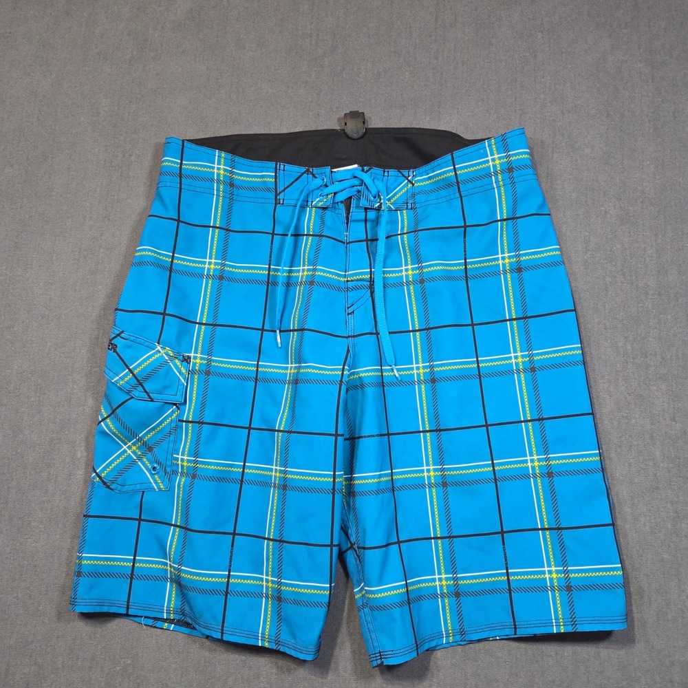 Quiksilver Board Shorts Mens 33 Blue Plaid Cargo Pocket Swim Trunks P101276